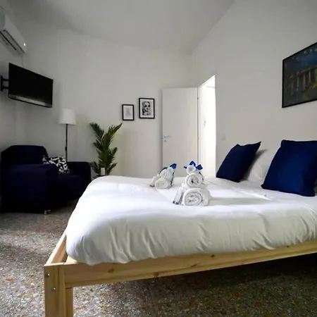 Cinecittà Luxury Flat Metro A-3
