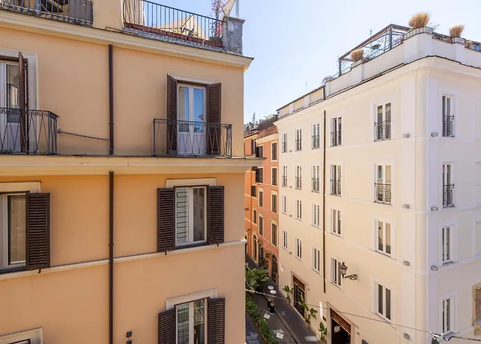 CHARMING APARTMENT AT SPANISH STEPS